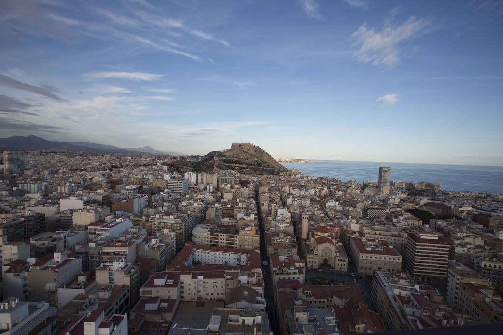 Alicante Skylights Apartments Chambre photo